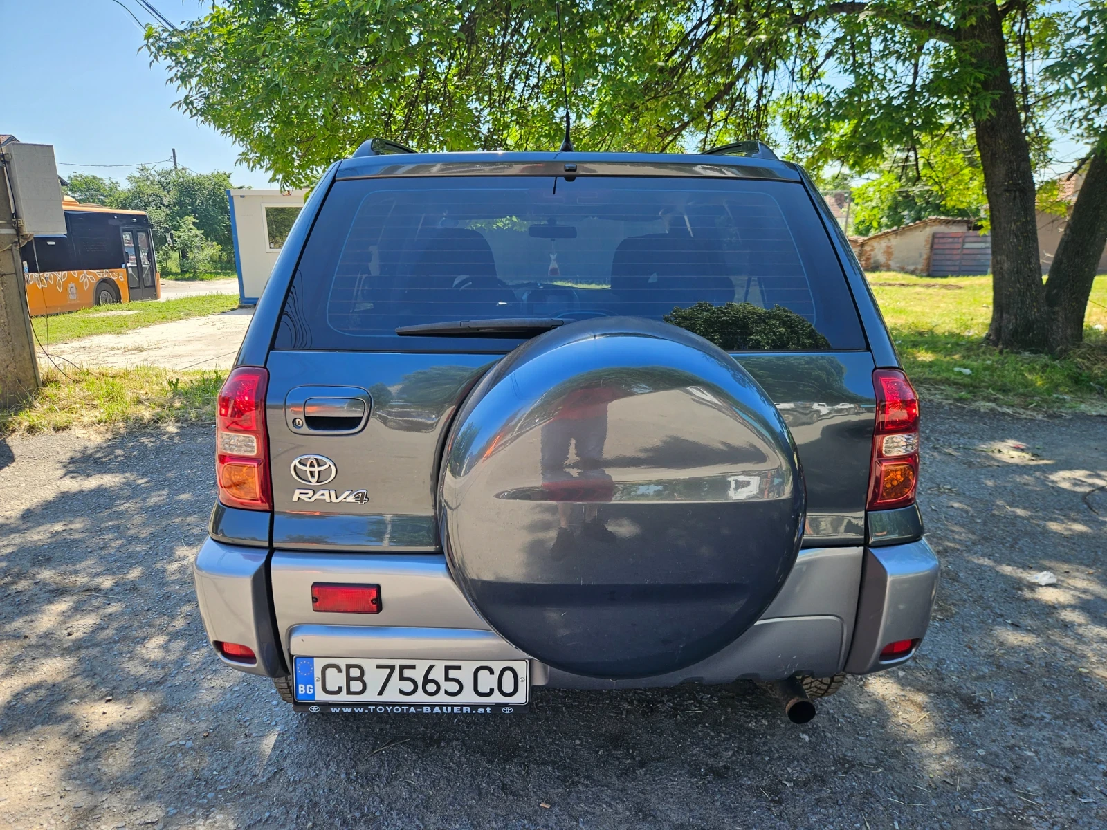 Toyota Rav4 2.0D4D , снимка 8 - Автомобили и джипове - 54676575