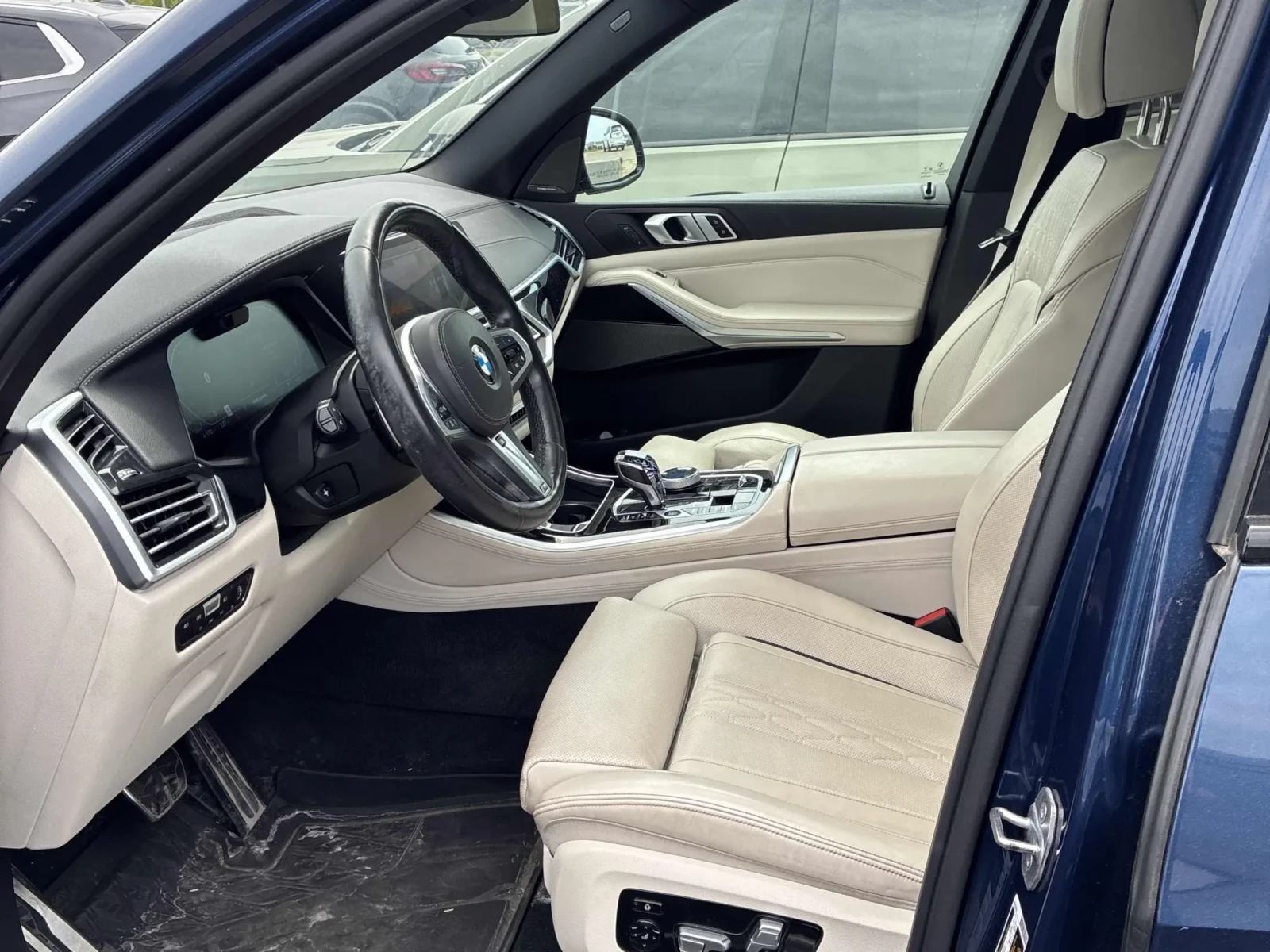 BMW X5 B58* xDrive40i* M-SPORT* LASER, снимка 6 - Автомобили и джипове - 54807230