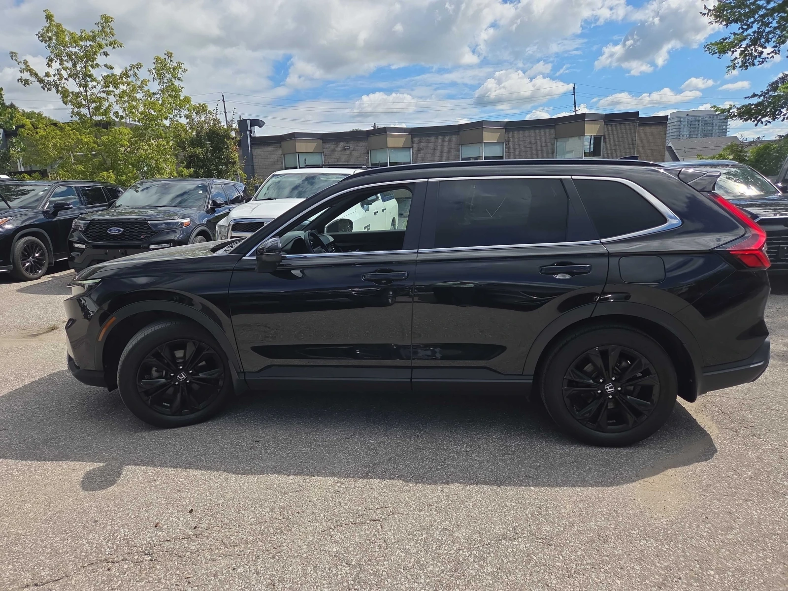 Honda Cr-v Touring | CARFAX | АВТОФИНАНСИРАНЕ, снимка 3 - Автомобили и джипове - 55943265