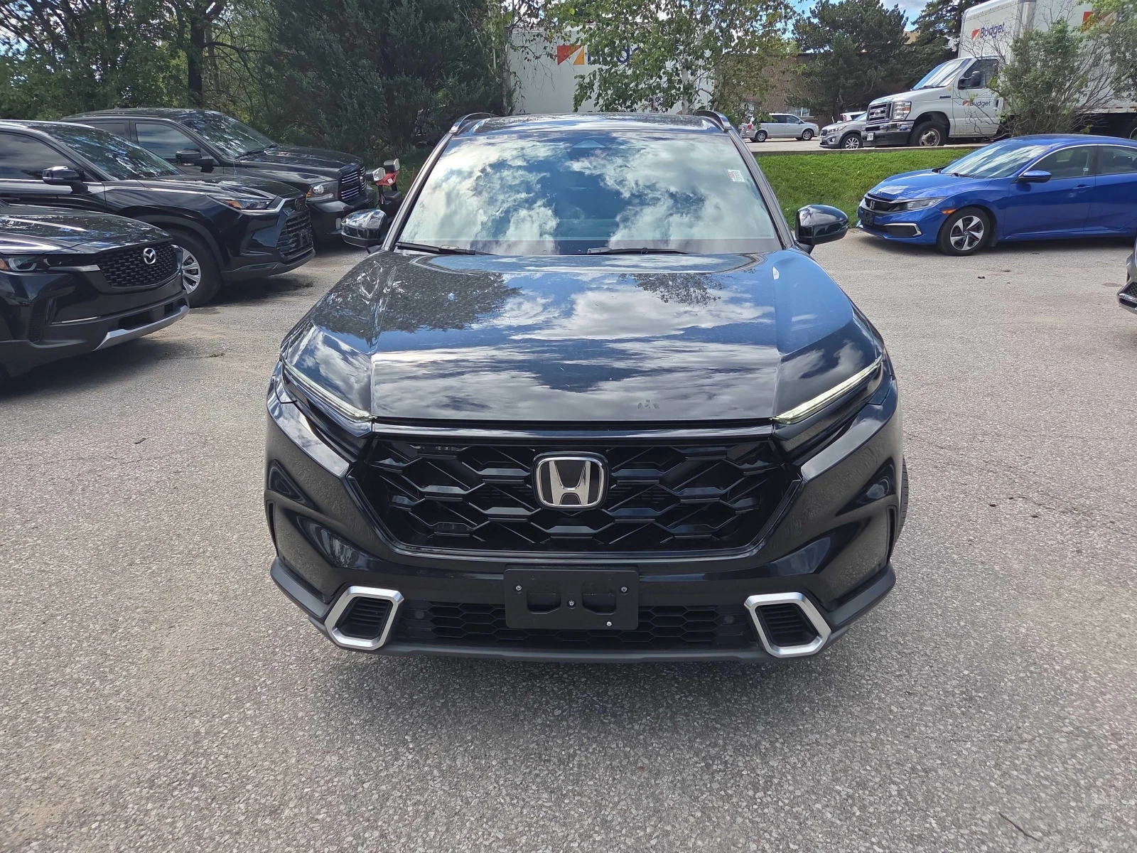 Honda Cr-v Touring | CARFAX | АВТОФИНАНСИРАНЕ, снимка 2 - Автомобили и джипове - 55943265