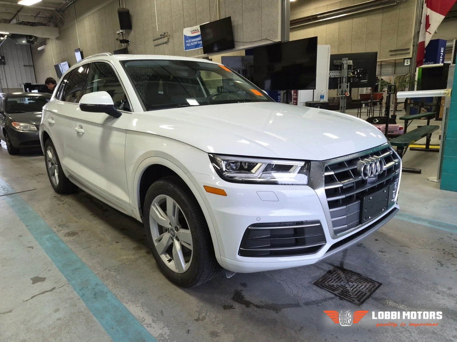 Audi Q5, снимка 2 - Автомобили и джипове - 55955865