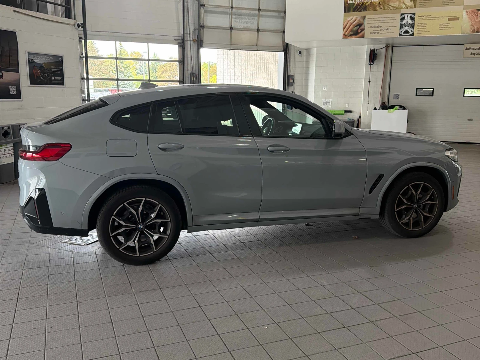 BMW X4 xDrive30i M SPORT | ГЛАВНО ПРЕДСТАВИТЕЛСТВО НА BMW, снимка 4 - Автомобили и джипове - 56145183