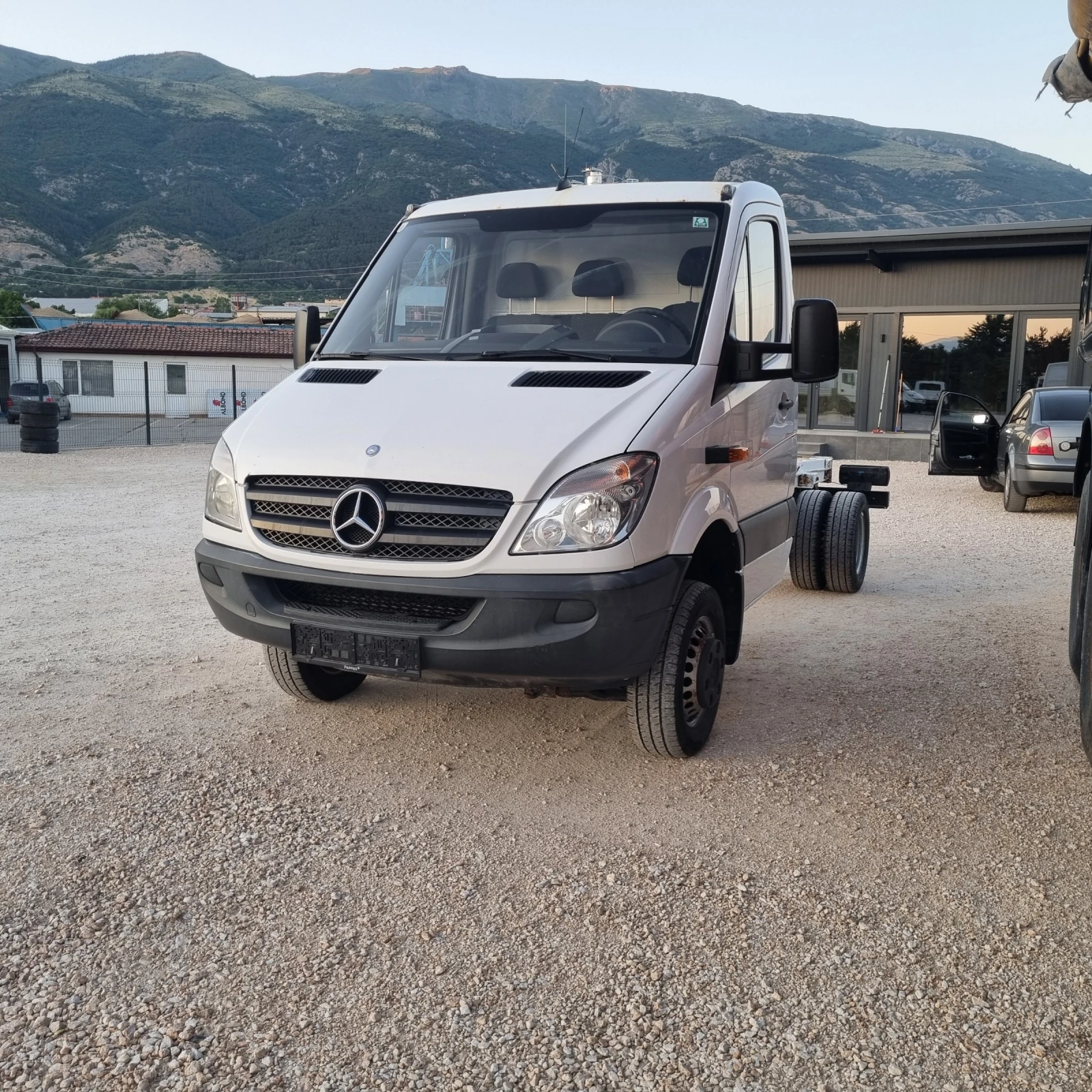 Mercedes-Benz Sprinter 516 4х4 - изображение 6