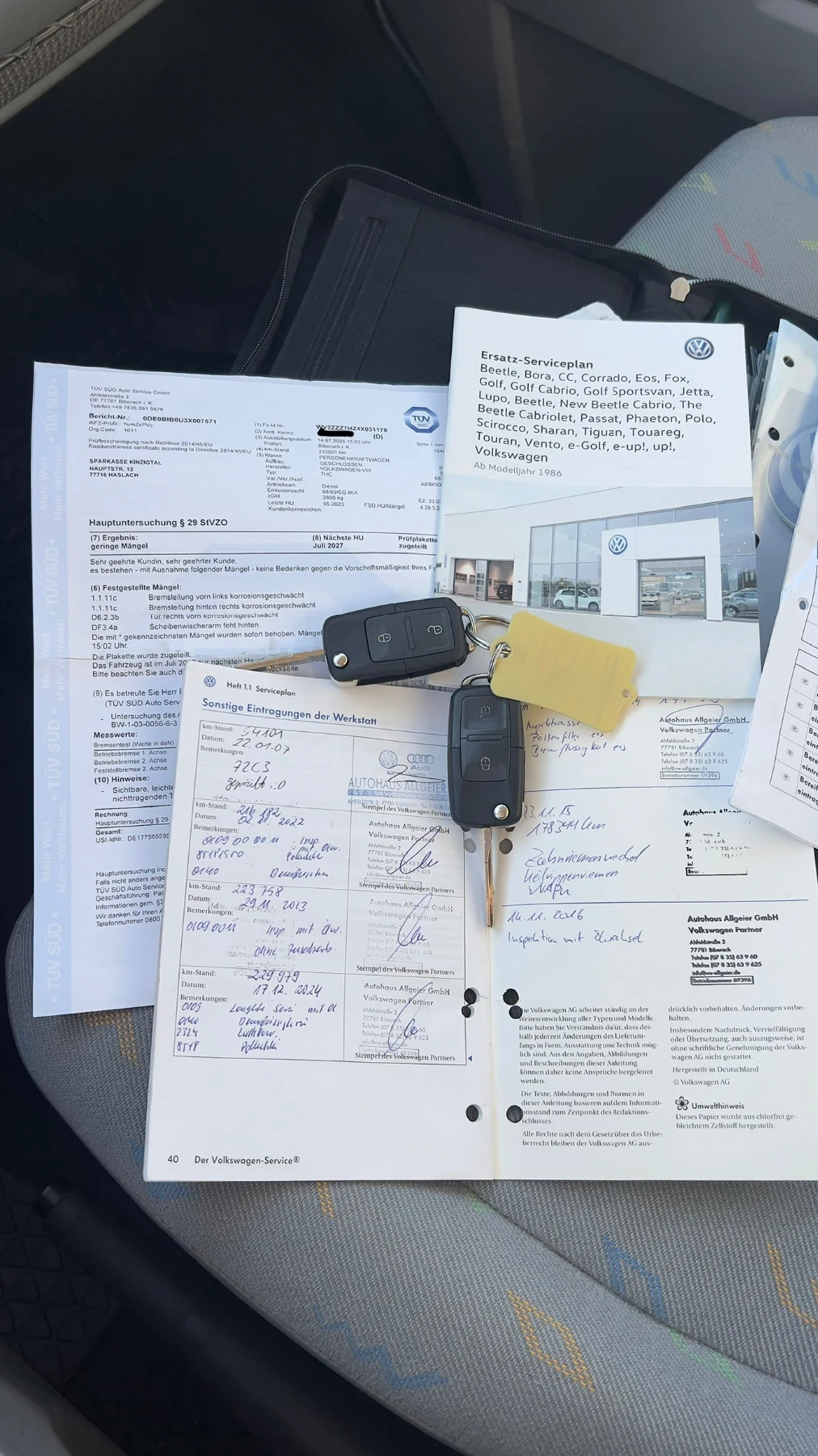 VW T5 1.9/105/9 места Клима ДОКАЗУЕМИ КИЛОМЕТРИ, снимка 12 - Бусове и автобуси - 54962259