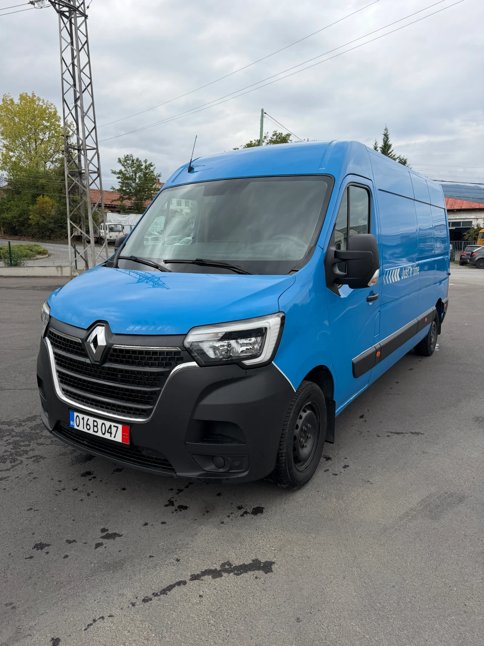 Renault Master lll 2.3* euro6* на въздух, снимка 7 - Бусове и автобуси - 56233959