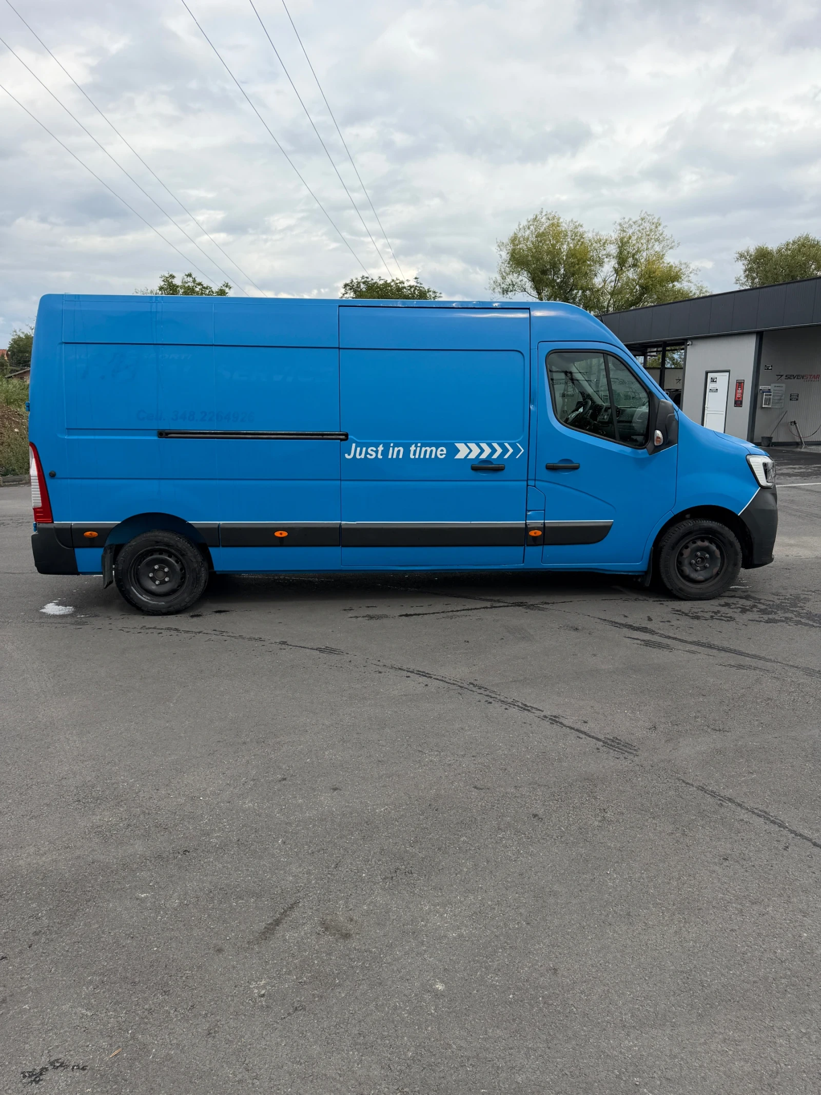 Renault Master lll 2.3* euro6* на въздух, снимка 2 - Бусове и автобуси - 56233959