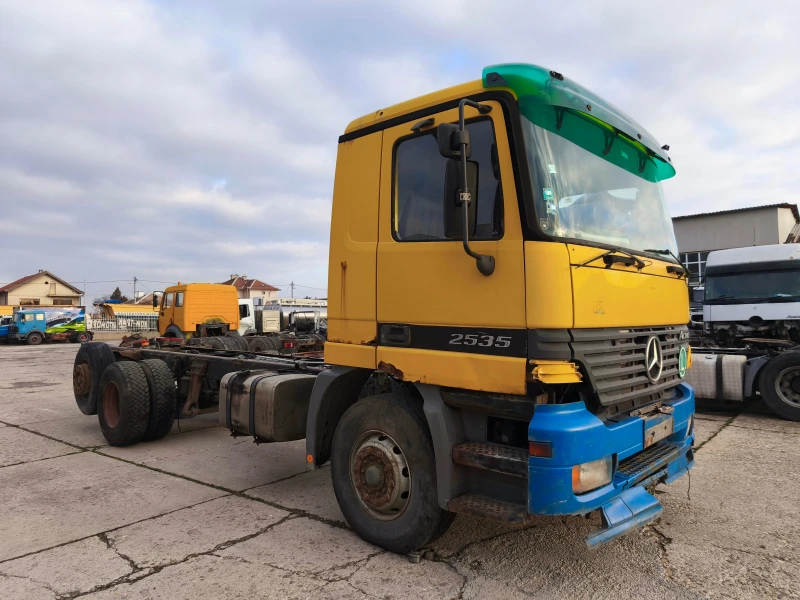 Mercedes-Benz Actros 2535 Бракуван!, снимка 2 - Камиони - 48309762