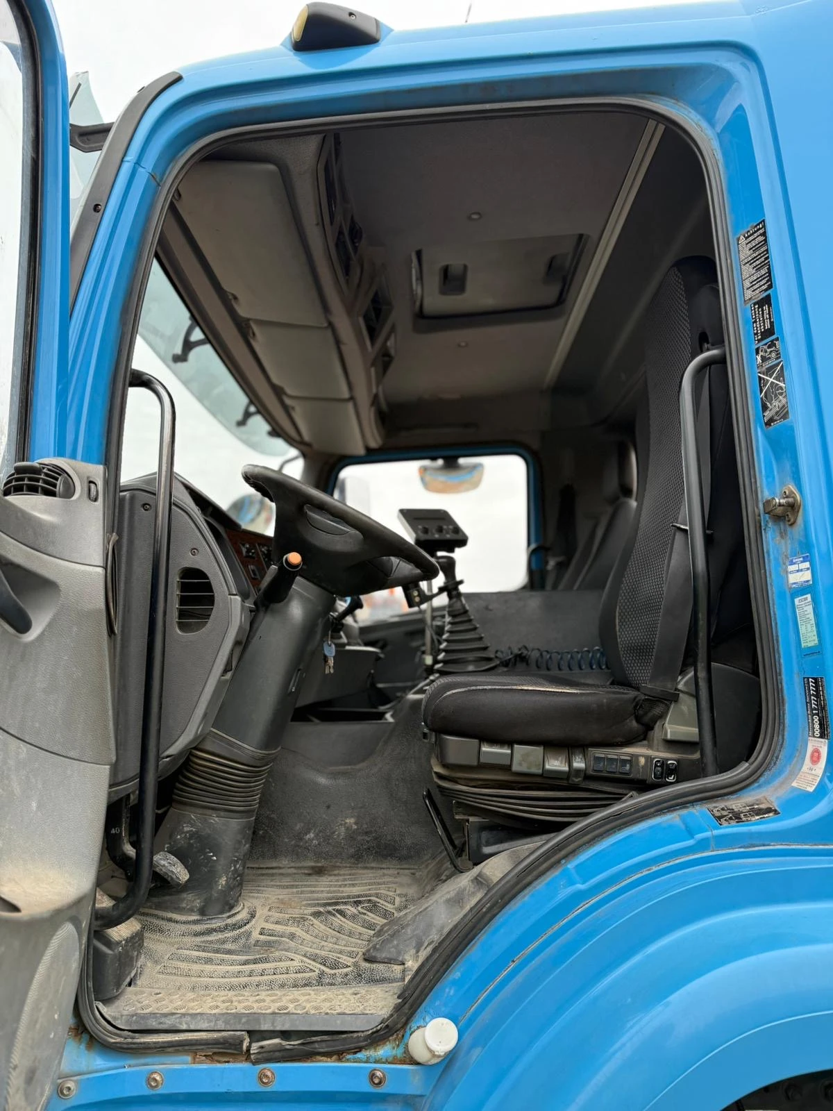 Mercedes-Benz 1843 Axor 4x4  | Mobile.bg   15