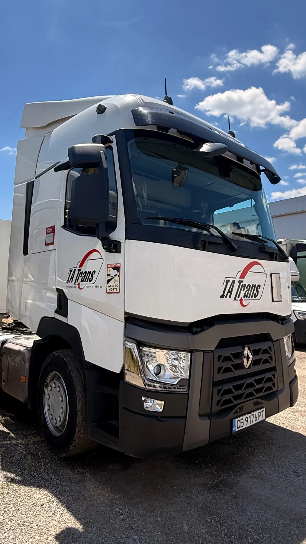 Renault T