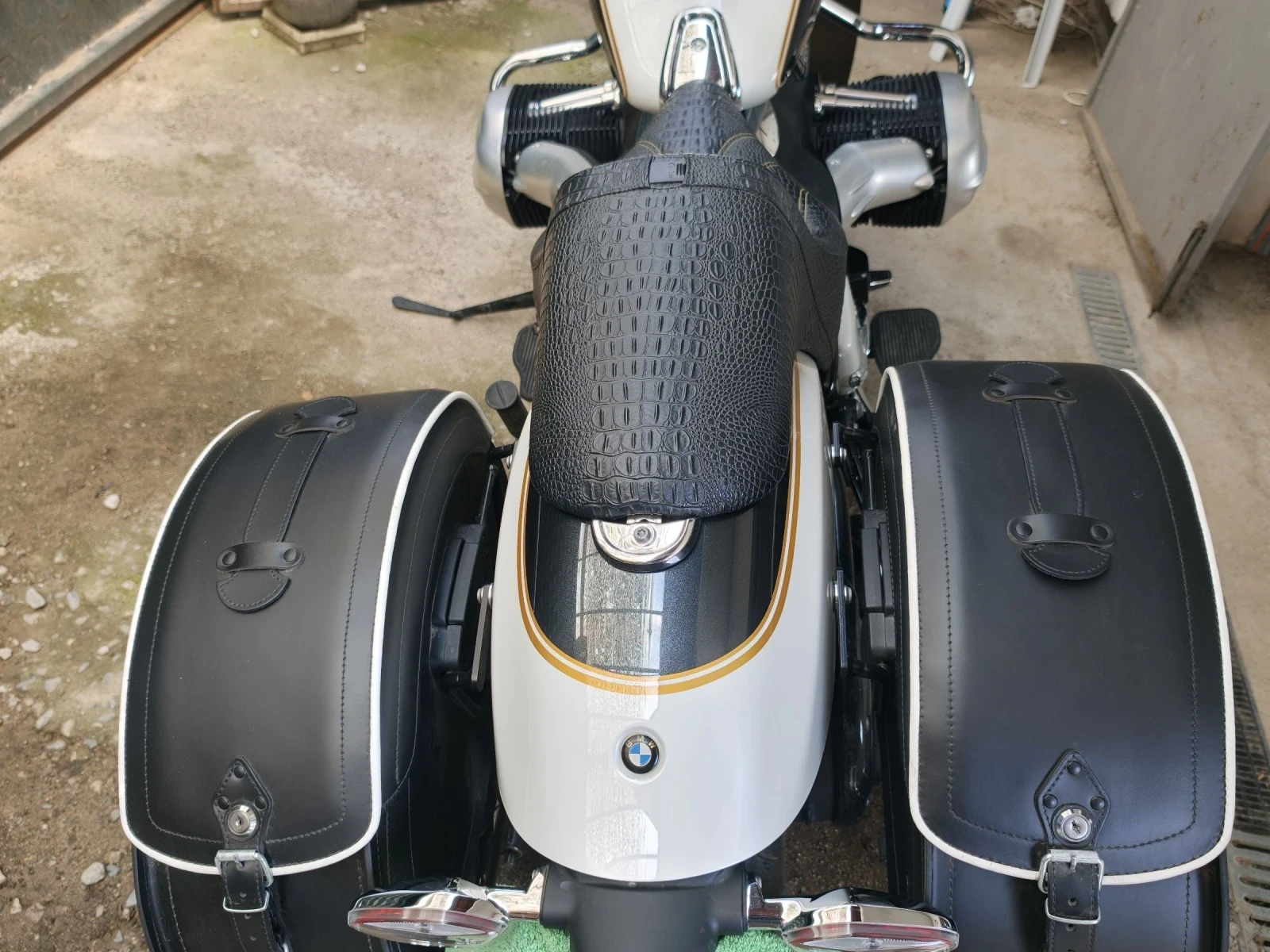 BMW R 1800 Classic , снимка 12 - Мотоциклети и мототехника - 55350460