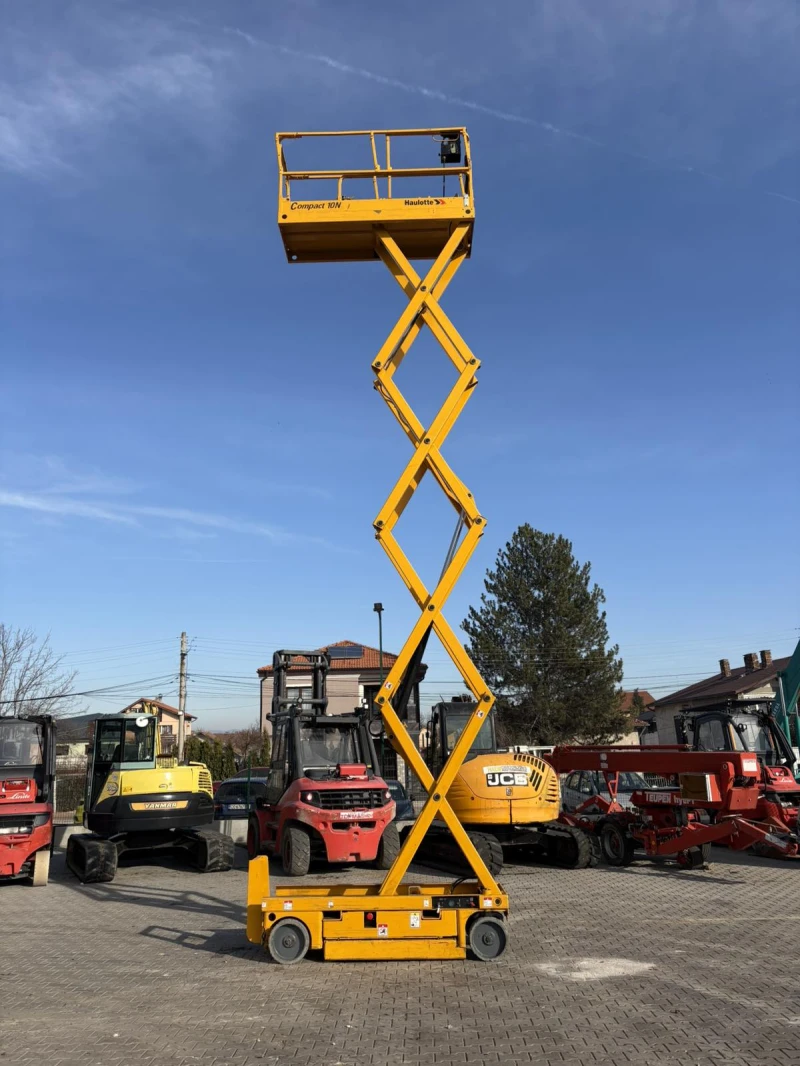 Автовишка Друга марка Haulotte Compact 10N, снимка 2 - Индустриална техника - 52845725