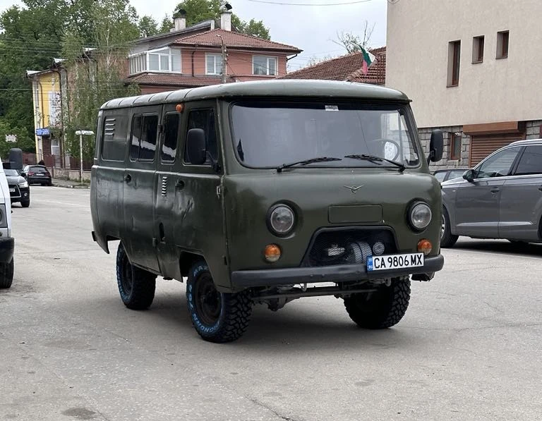 Кемпер Други UAZ 390906, снимка 1 - Каравани и кемпери - 48556746