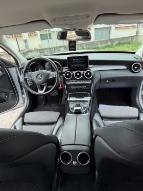 Mercedes-Benz C 220, снимка 11