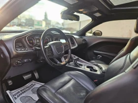 Dodge Challenger SXT PLUS| NAVI| ШИБИДАХ| КОЖЕН САЛОН, снимка 12
