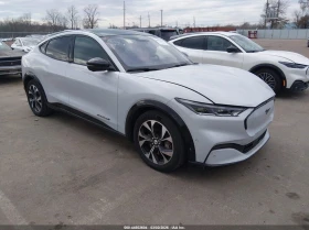 Ford Mustang Mach-E Premium, снимка 1