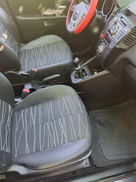 Kia Venga 1.4 ГАЗ 90 кон сили, снимка 13