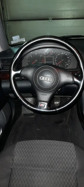 Audi A4 1.9 TDI Quattro 116 к.с., снимка 9