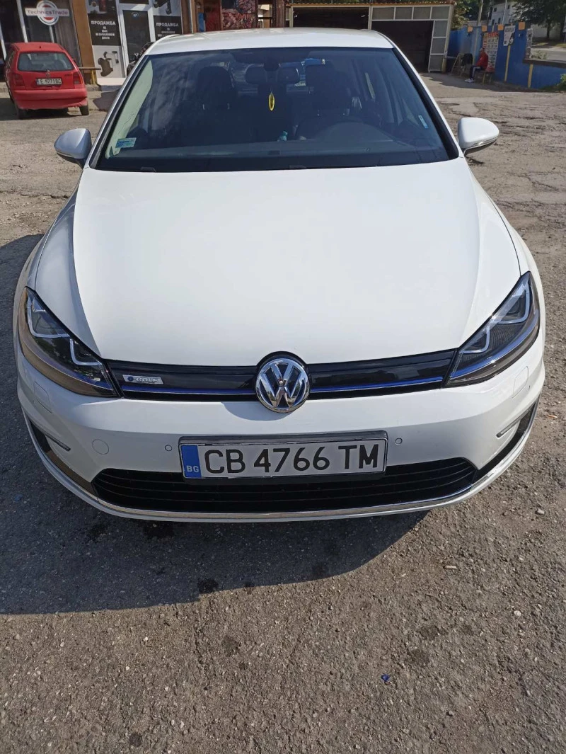 VW Golf Електрически , снимка 1 - Автомобили и джипове - 40773913