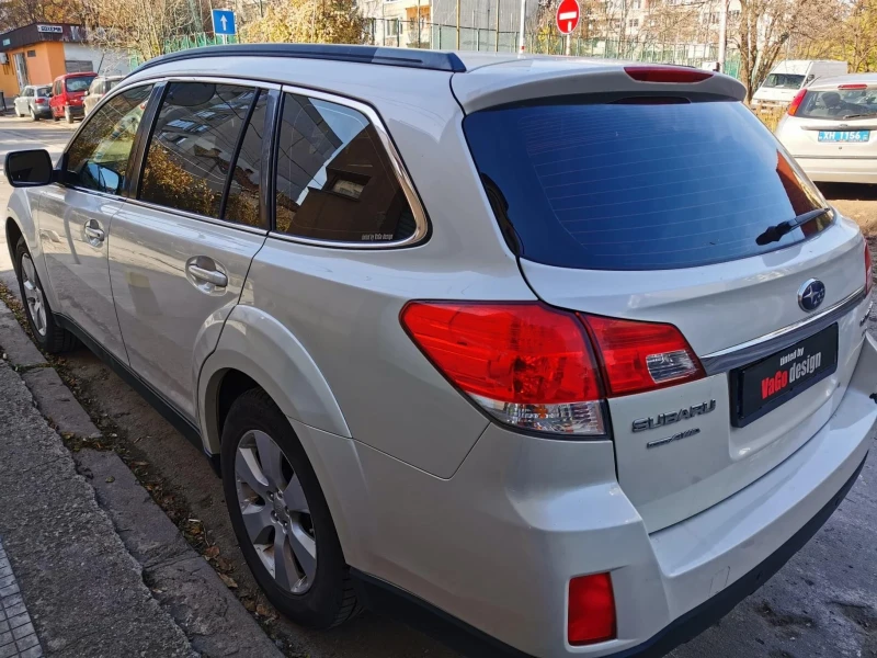 Subaru Outback 2.5i 167 к.с. AWD Газ BRC Автоматик, снимка 6 - Автомобили и джипове - 48401697