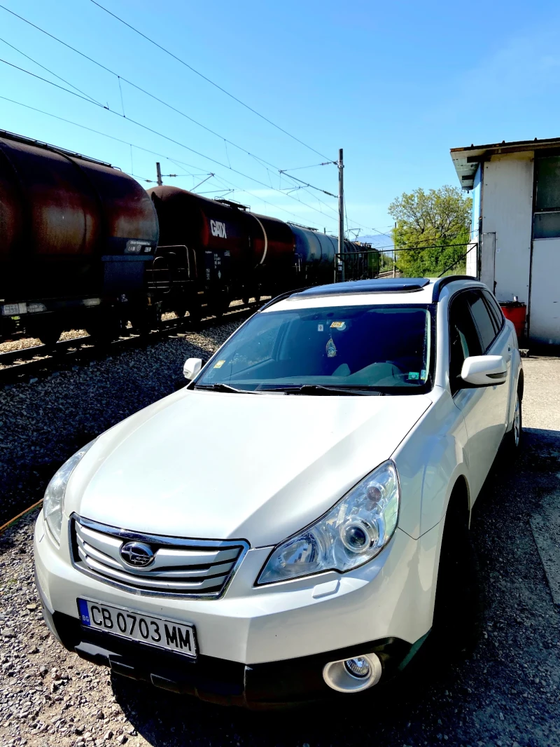 Subaru Outback 2.5i 167 к.с. AWD Газ BRC Автоматик, снимка 1 - Автомобили и джипове - 48401697