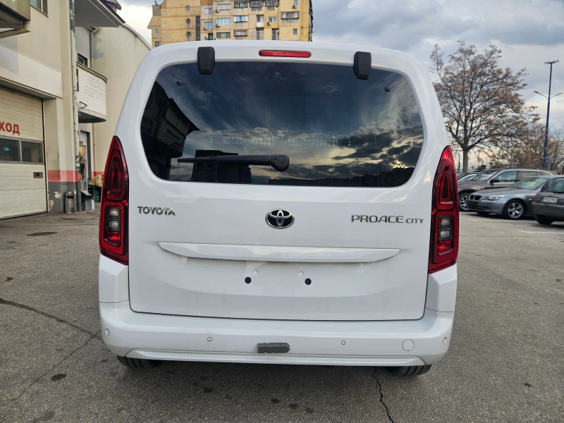 Toyota Proace City 1.5d-AT-HOB!!!Гаранция!!!, снимка 4 - Автомобили и джипове - 48883508