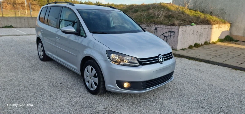 VW Touran 1.6 105, снимка 2 - Автомобили и джипове - 49405297