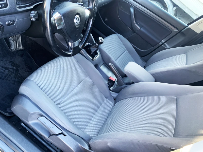 VW Golf 1.9 TDI 105 к.с. 6 ск. 4motion 4X4, снимка 12 - Автомобили и джипове - 53053837