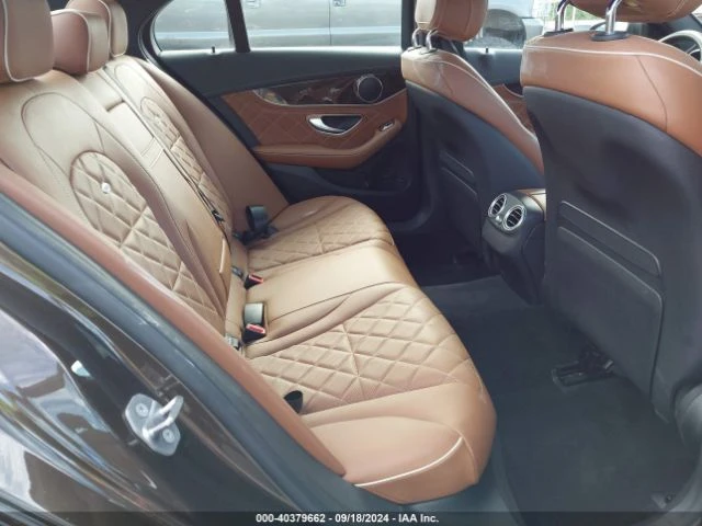 Mercedes-Benz C 300, снимка 8 - Автомобили и джипове - 47630835