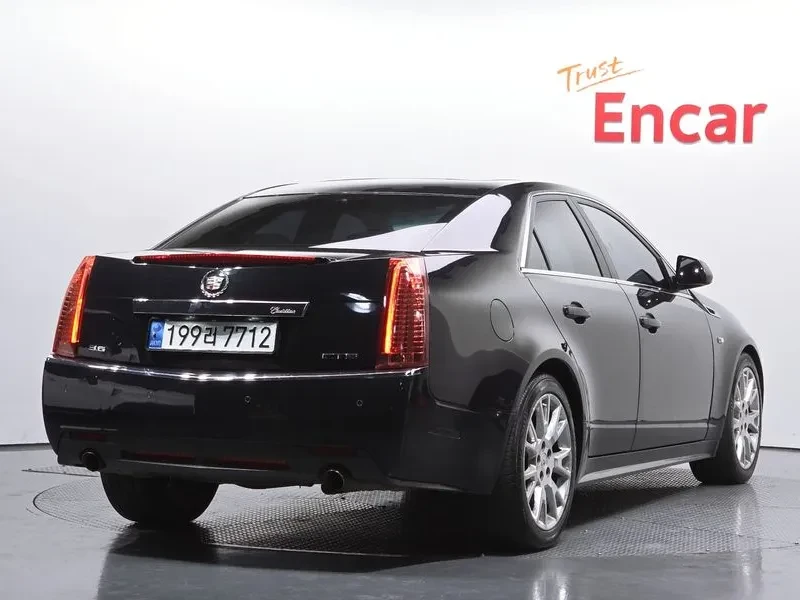 Cadillac Cts 3.6 AWD, снимка 2 - Автомобили и джипове - 54462370