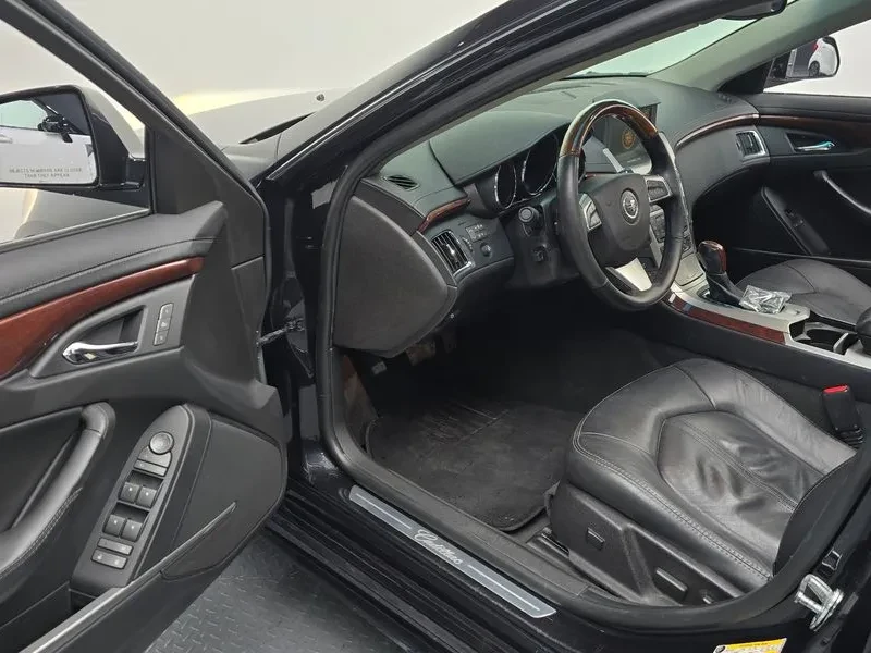 Cadillac Cts 3.6 AWD, снимка 11 - Автомобили и джипове - 54462370
