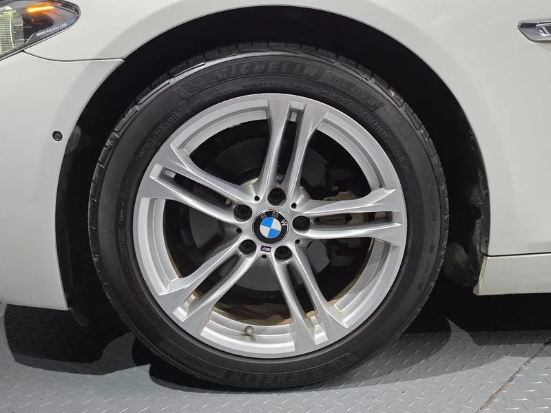 BMW 520 520d M Aero Dynamic| 190к.с.| ВКЛ.ТЕХНОТЕСТ, снимка 5 - Автомобили и джипове - 55130479