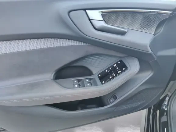 Audi A5 2.0 TDI Quattro = S-line = Гаранция, снимка 6 - Автомобили и джипове - 55475537