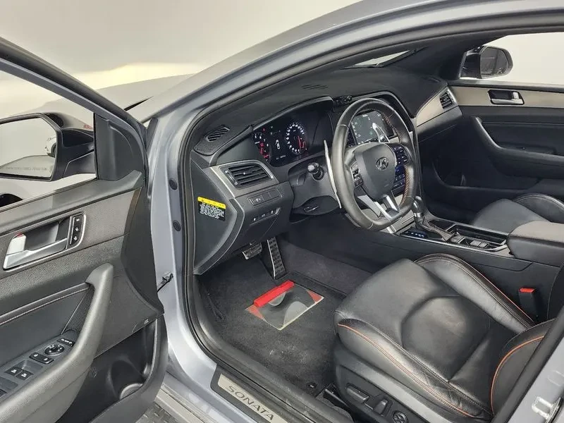 Hyundai Sonata, снимка 10 - Автомобили и джипове - 56160840