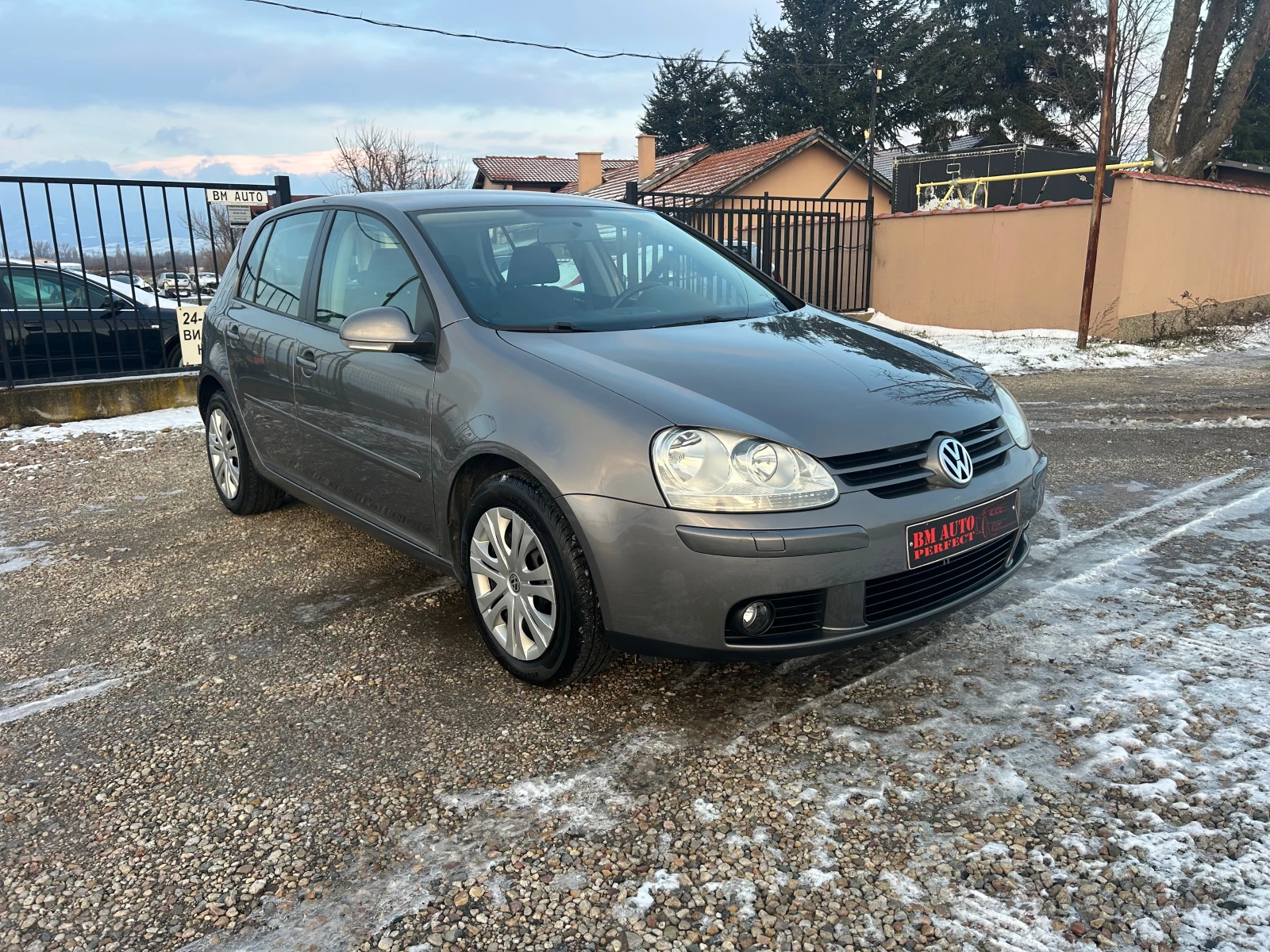 VW Golf 1.4 I , снимка 1