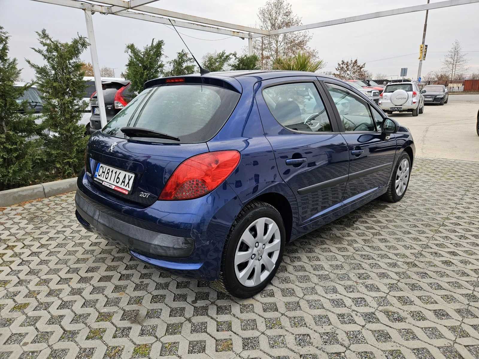 Peugeot 207 1.6HDI-109кс= КЛИМАТИК= ВСИЧКО ПЛАТЕНО - изображение 3