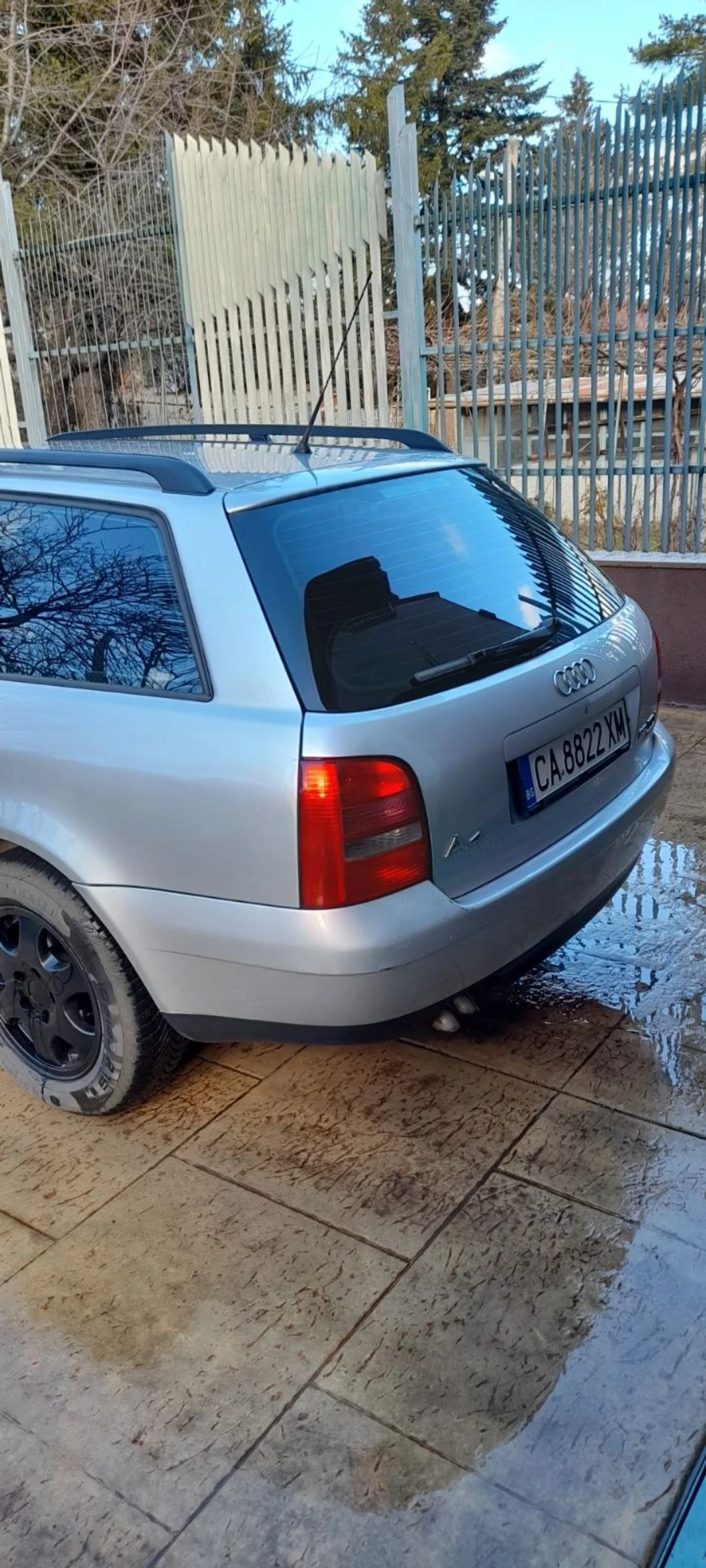 Audi A4 1.9 TDI Quattro 116 к.с. - изображение 5