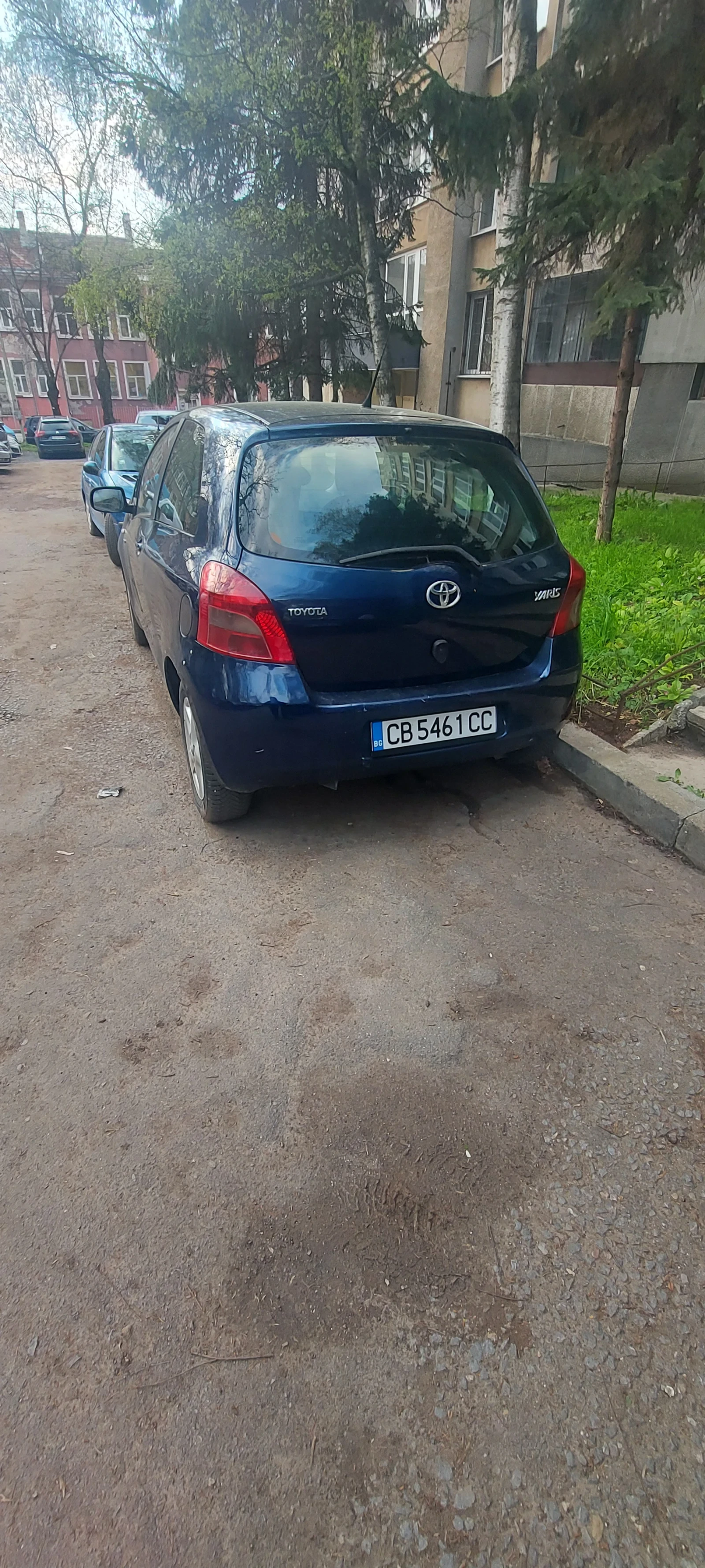 Toyota Yaris  - изображение 3