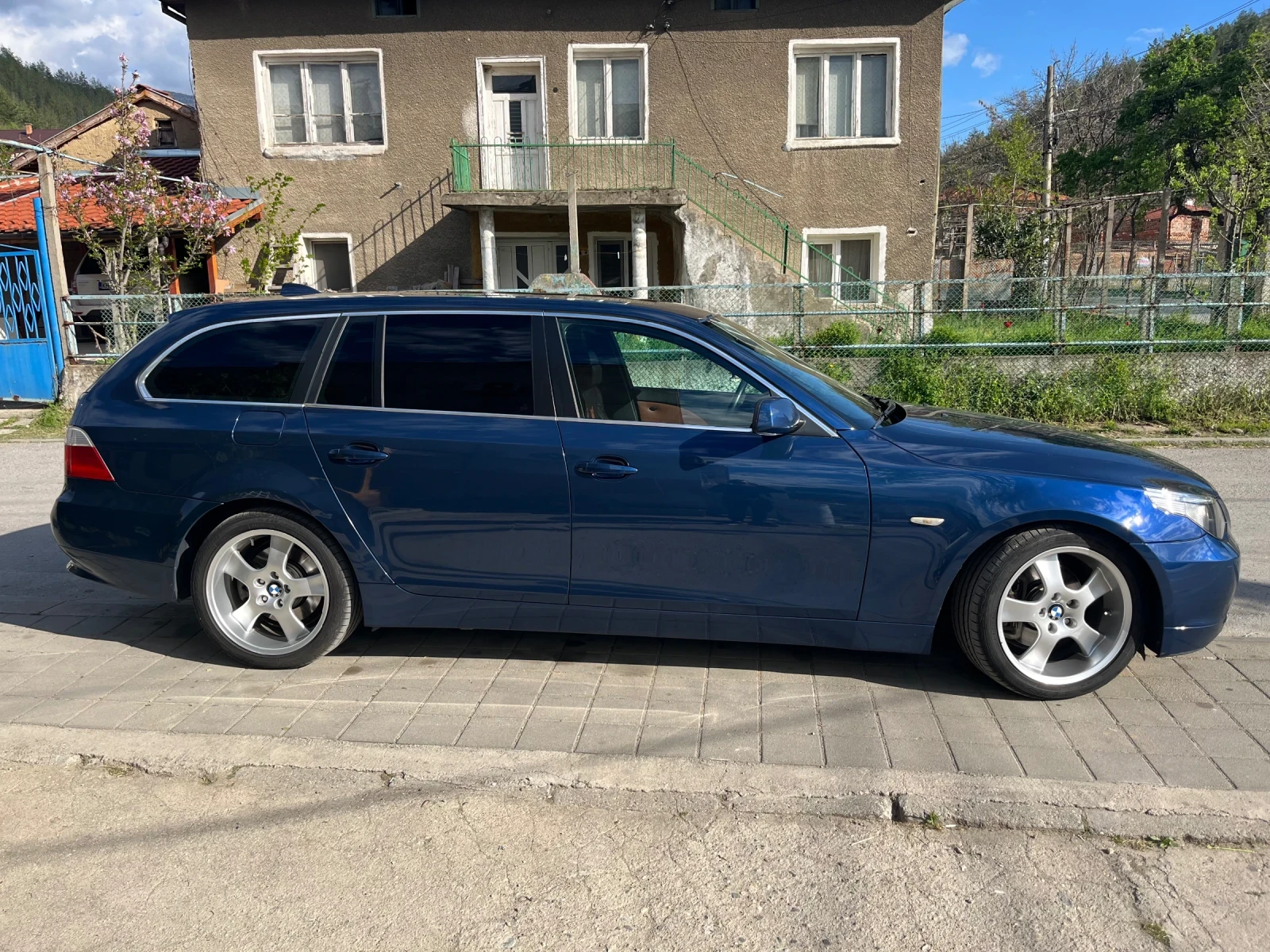BMW 530 3.0d - изображение 4