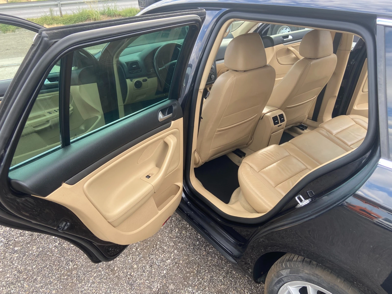 VW Golf 2.0 NAVI - изображение 10
