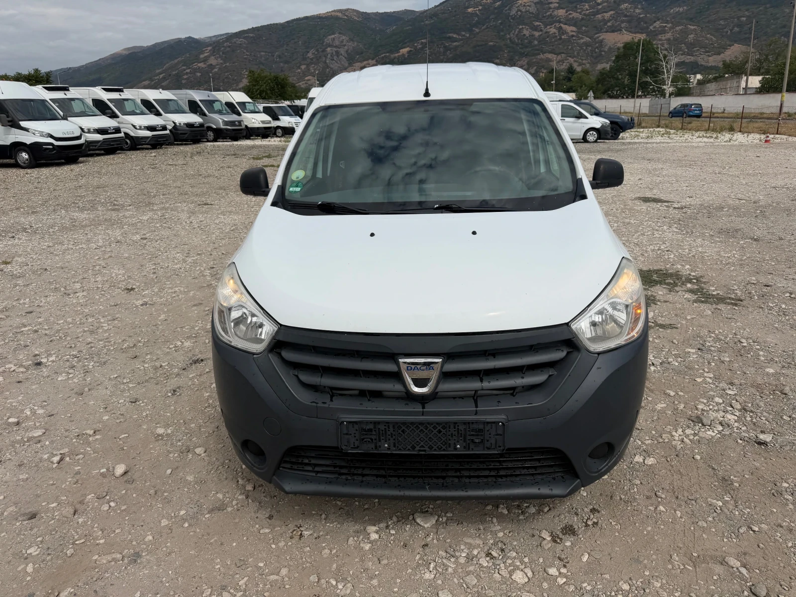 Dacia Dokker Топ!1.5Dci!КЛИМАТИК!, снимка 3 - Автомобили и джипове - 51582698