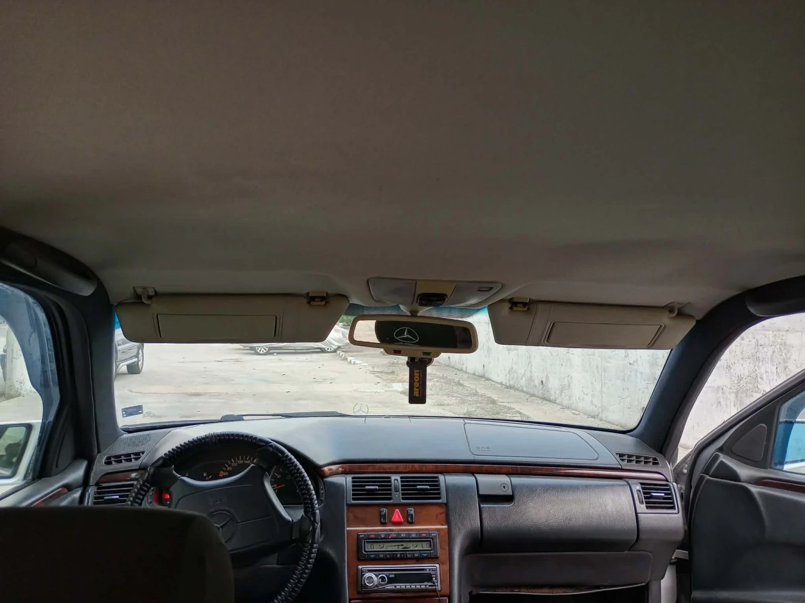 Mercedes-Benz E 250 W210 TD, снимка 8 - Автомобили и джипове - 55316512