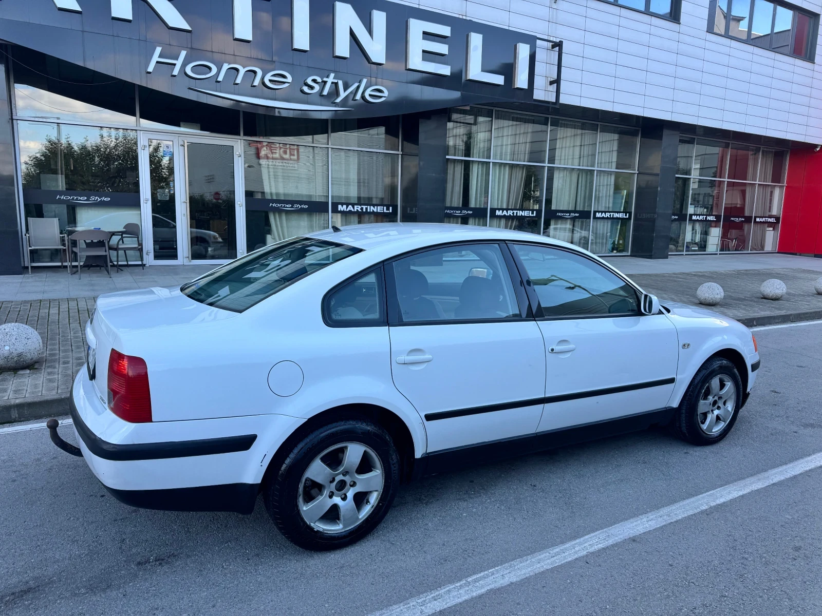 VW Passat 1.6 - изображение 4