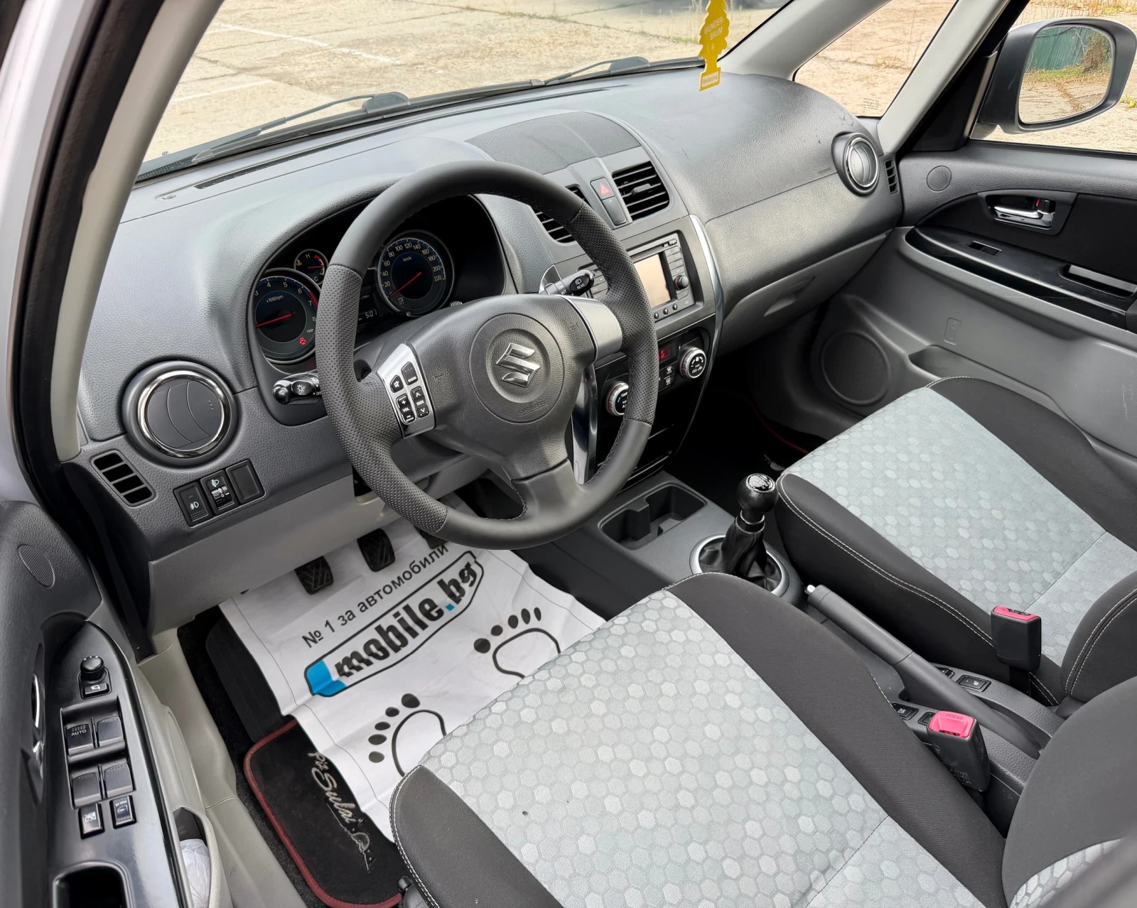 Suzuki SX4 1.6i / 4x4 / 120к.с. / 2015г. - изображение 7