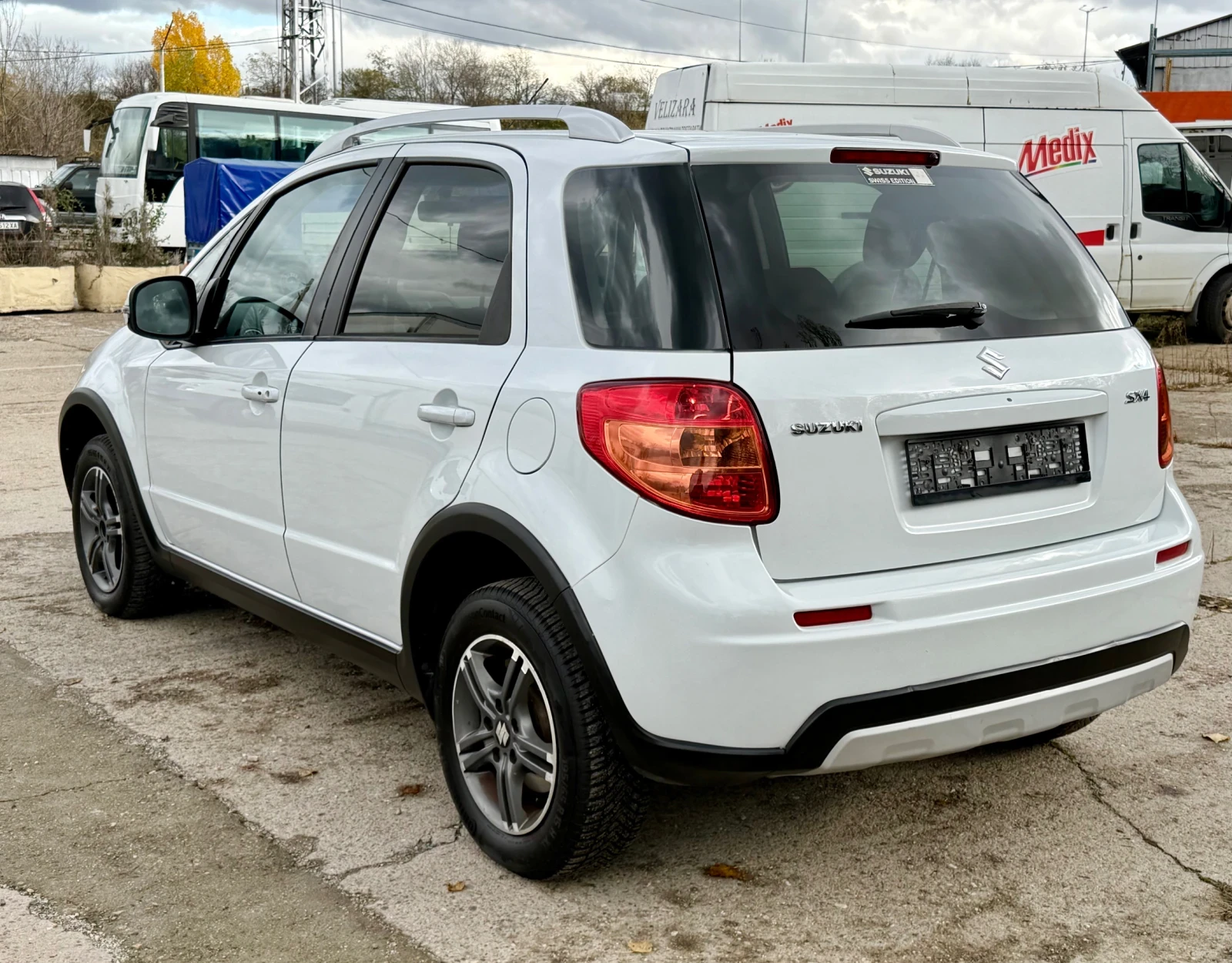 Suzuki SX4 1.6i / 4x4 / 120к.с. / 2015г. - изображение 2