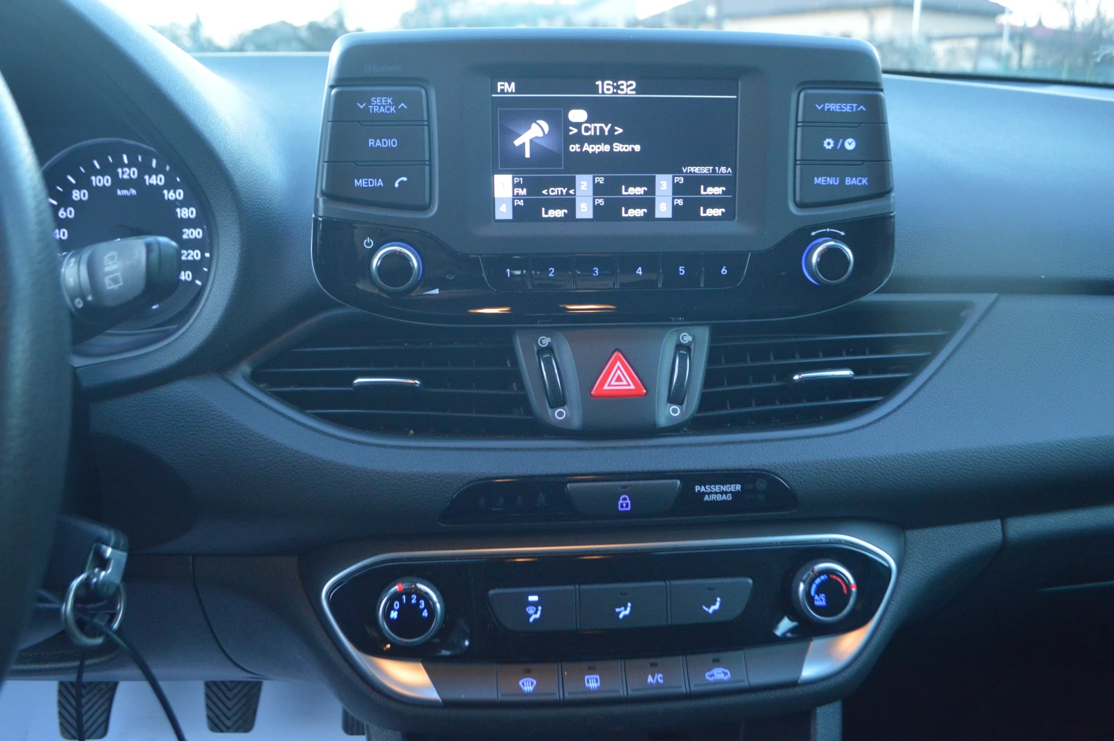 Hyundai I30 1.4i | Mobile.bg � ����������� 14