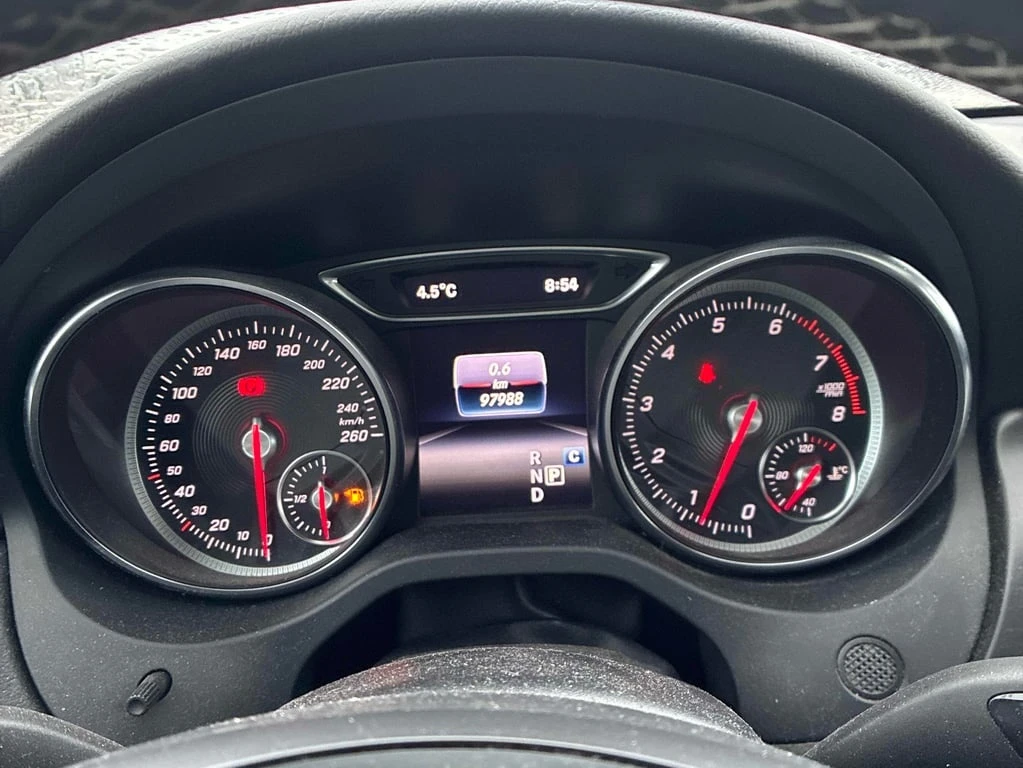 Mercedes-Benz CLA * 250 * CARFAX * БЕЗ ПЪРВОНАЧАЛНА ВНОСКА - изображение 8