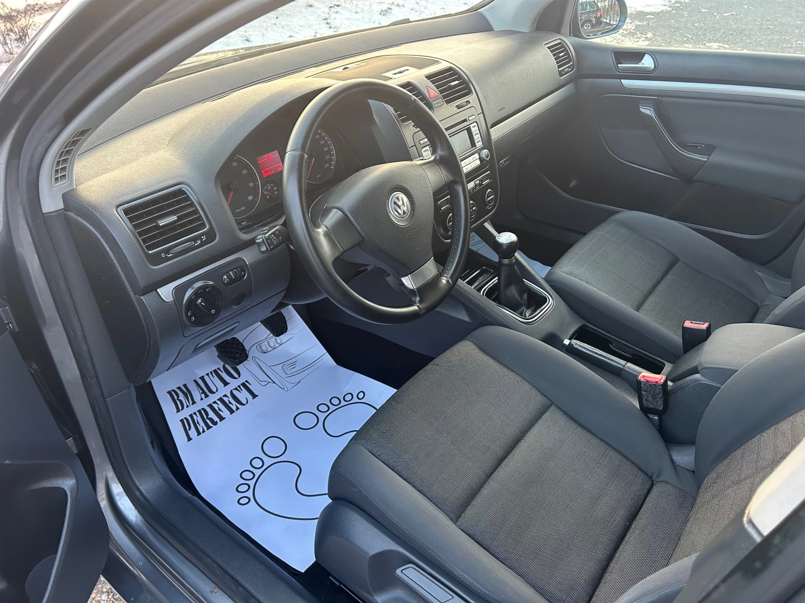 VW Golf 1.4 I  - изображение 8