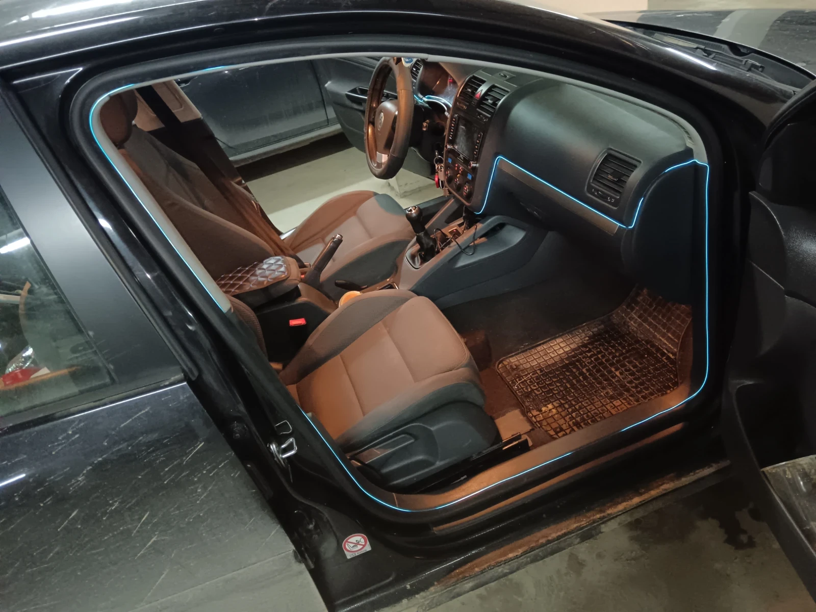 VW Golf ? VW Golf 5 1.9 TDI 90 �.�.   �������� | Mobile.bg � ����������� 7