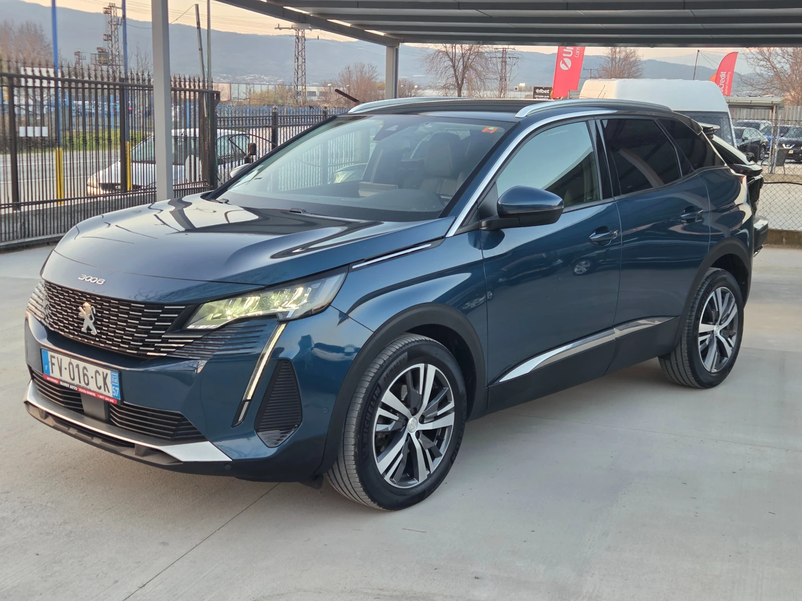 Peugeot 3008 1.5 HDI ALUURE* * FACE* * ОБСЛУЖЕНА * * * , снимка 12 - Автомобили и джипове - 53849803