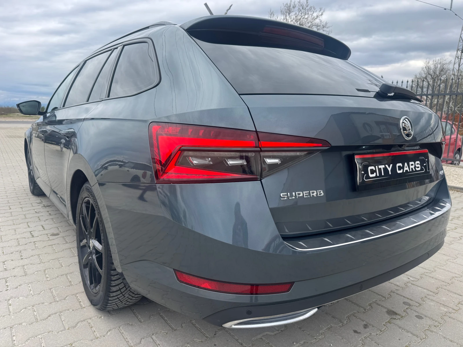 Skoda Superb -4X4-SPORTLINE-FACELIFT-LED-NAVI-PARK-FULL | Mobile.bg � ����������� 4